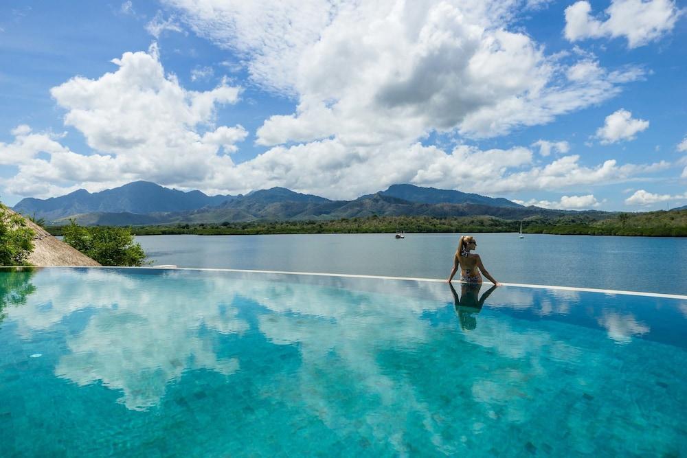 Menjangan Dynasty Resort Pemuteran Zewnętrze zdjęcie