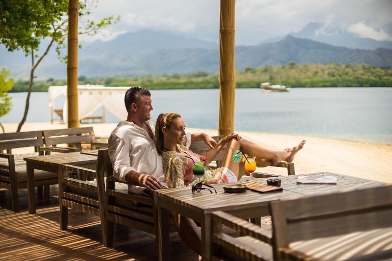 Menjangan Dynasty Resort Pemuteran Zewnętrze zdjęcie